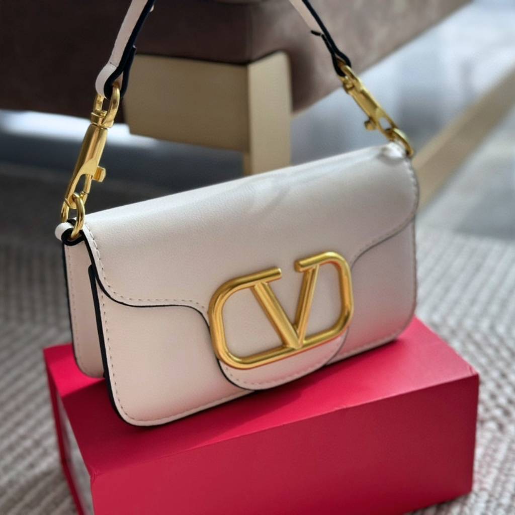 Valentino Locò Small Shoulder Bag In White 20cm 1W2B0K53ZXLI16