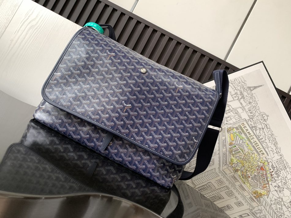 Goyard Capetien Messenger — Premium Crossbody Dupe