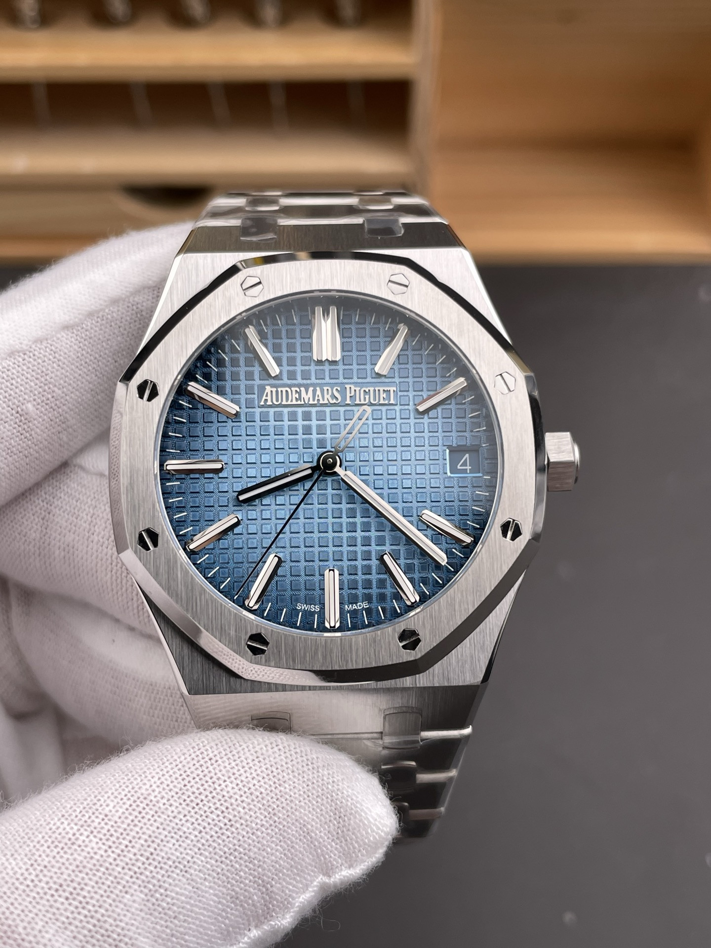 Royal Oak 15510 Ice Blue Dial ZF Factory