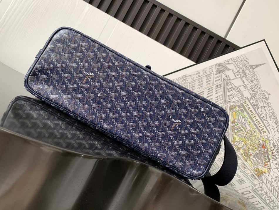 Goyard Capetien Messenger — Premium Crossbody Dupe
