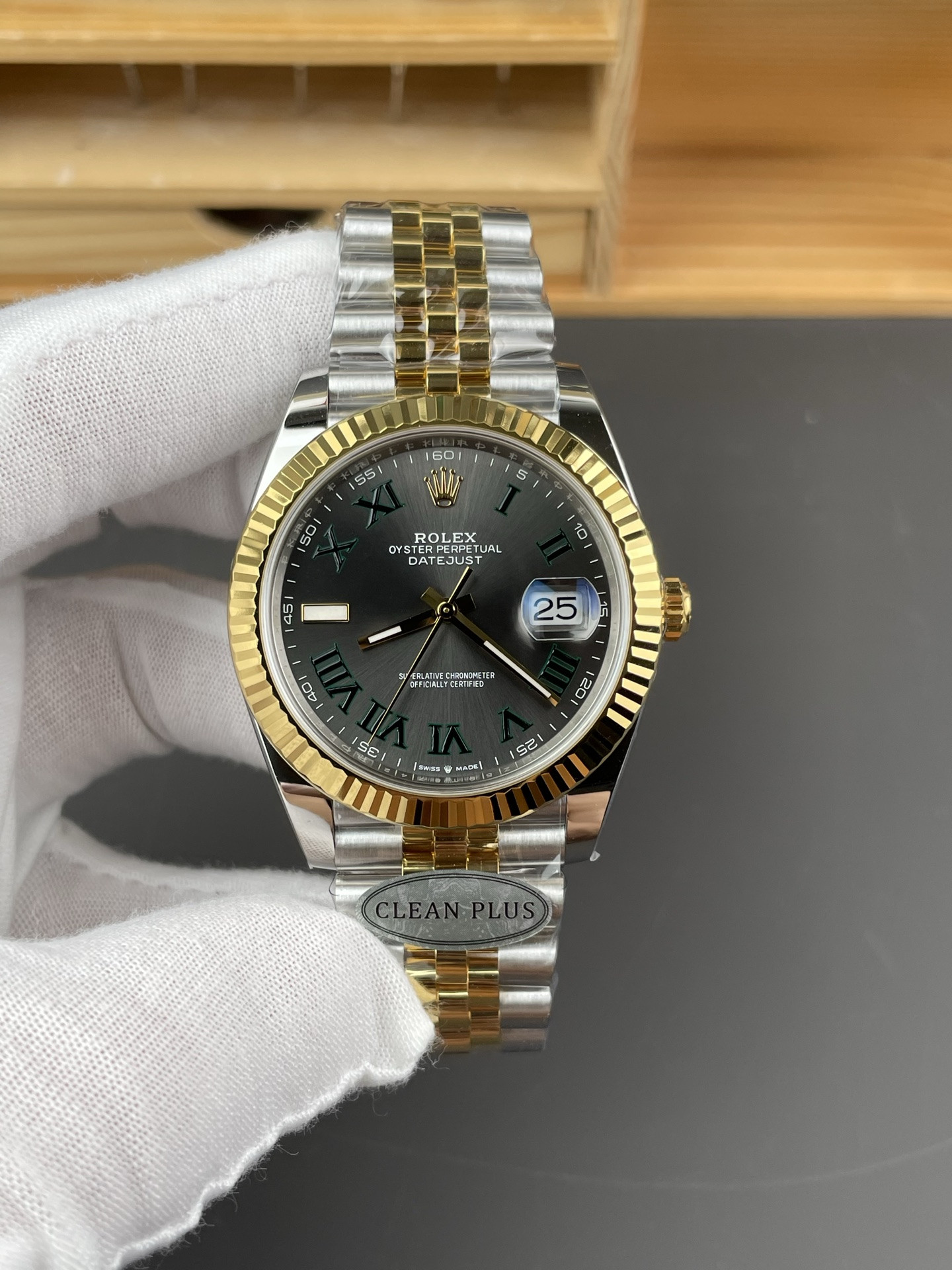 Two-tone Wimbledon Datejust