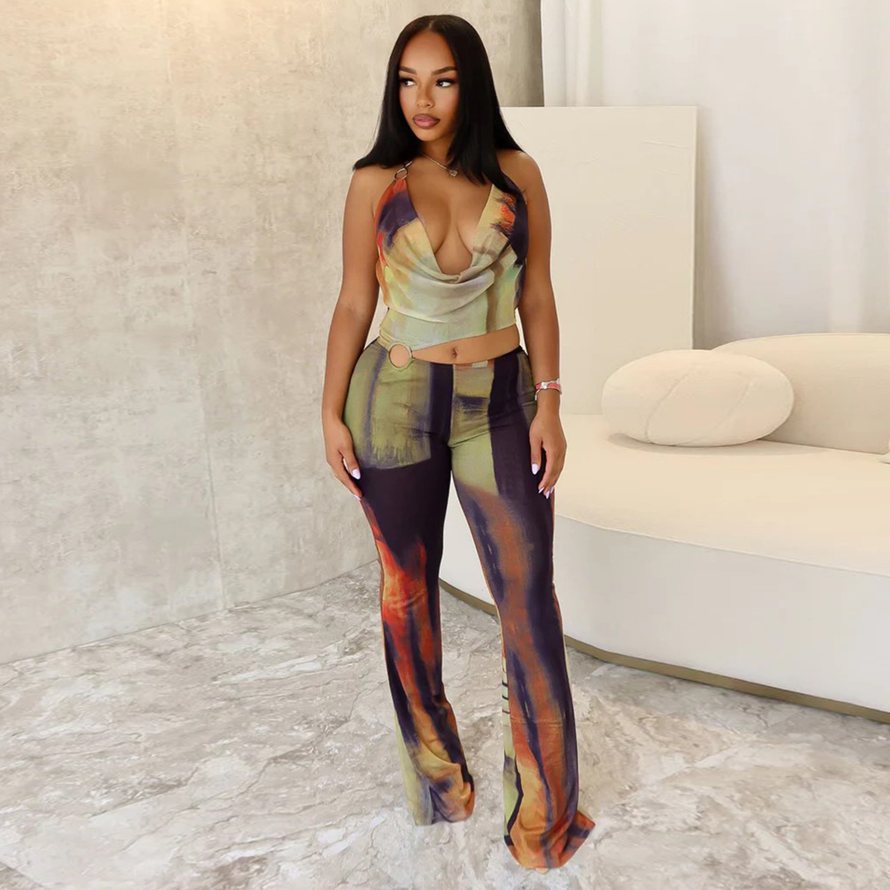 Women’s Circle-Embellished Halter Neck Open-Waist Jumpsuit