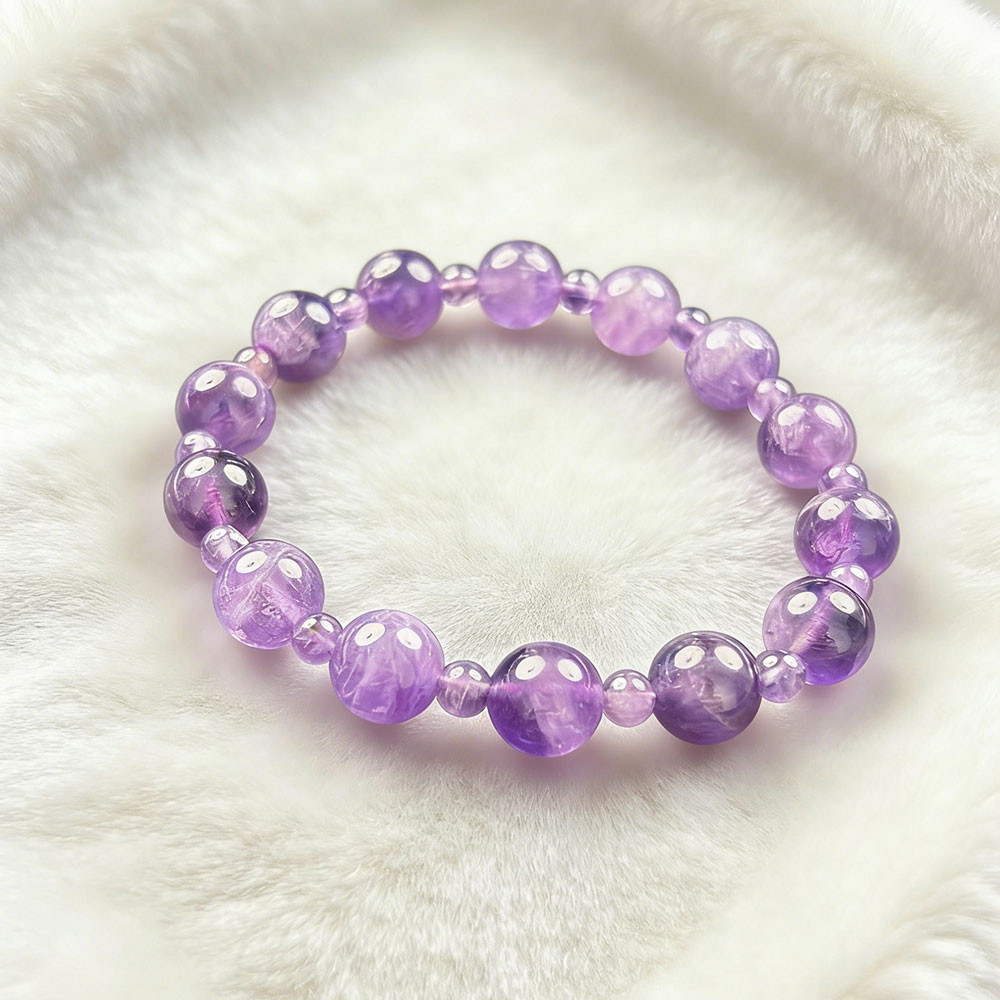 10mm Amethyst Gradient Bracelet | Calm, Clarity & Spiritual Balance