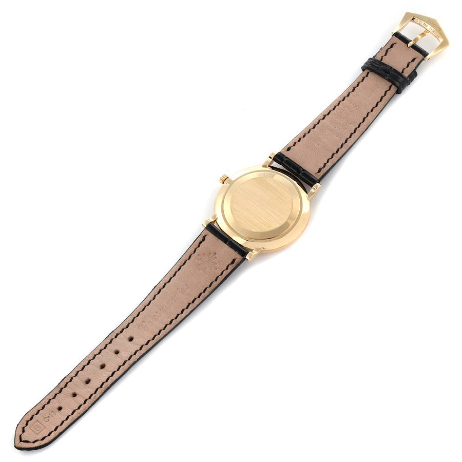 Patek Philippe Calatrava Yellow Gold White Roman Dial Mens Watch 3919J