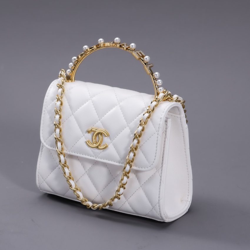 CHANEL 23B Pearl White Handle Bag