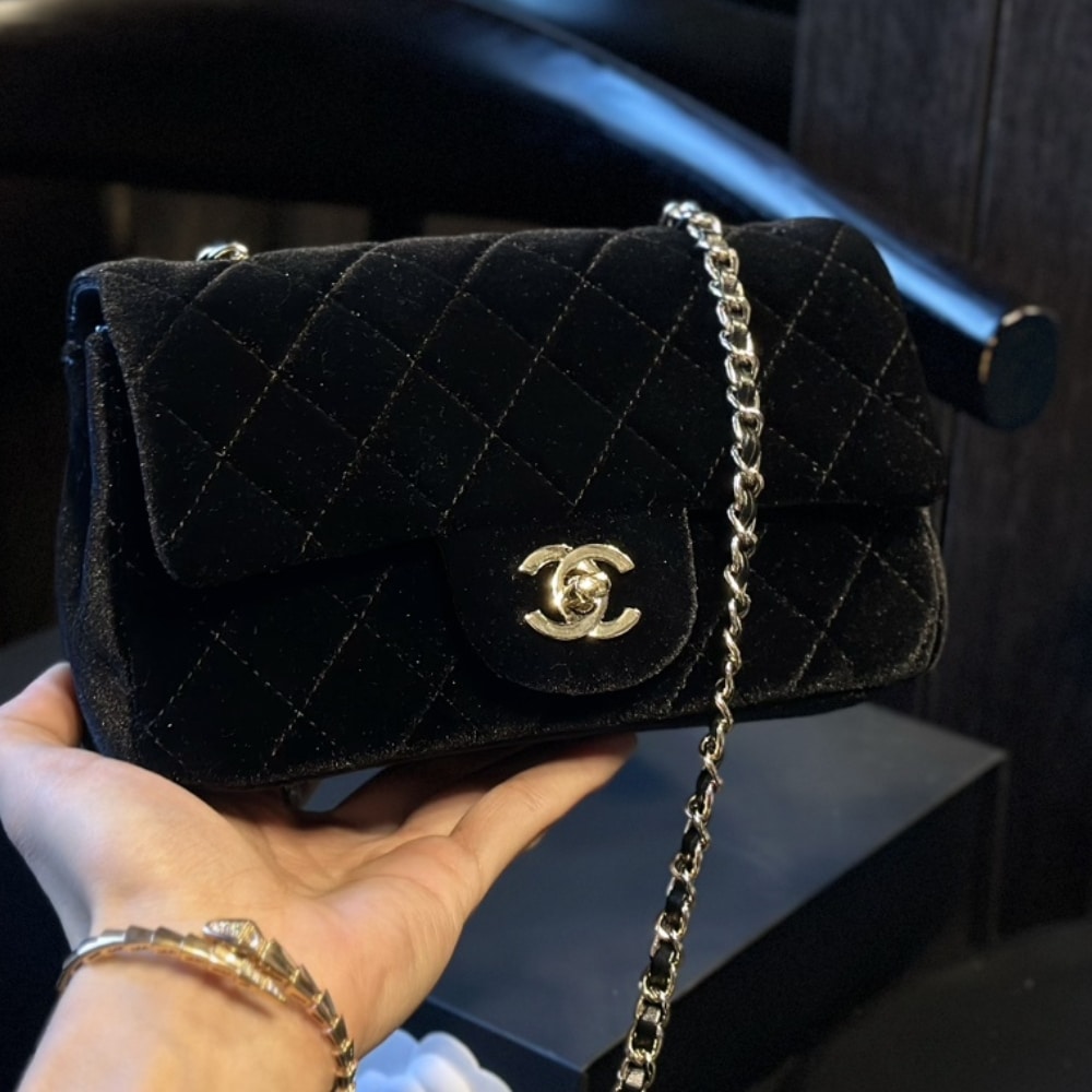 Chanel Velvet Pearl Crush Mini Flap Bag Black 20Cm