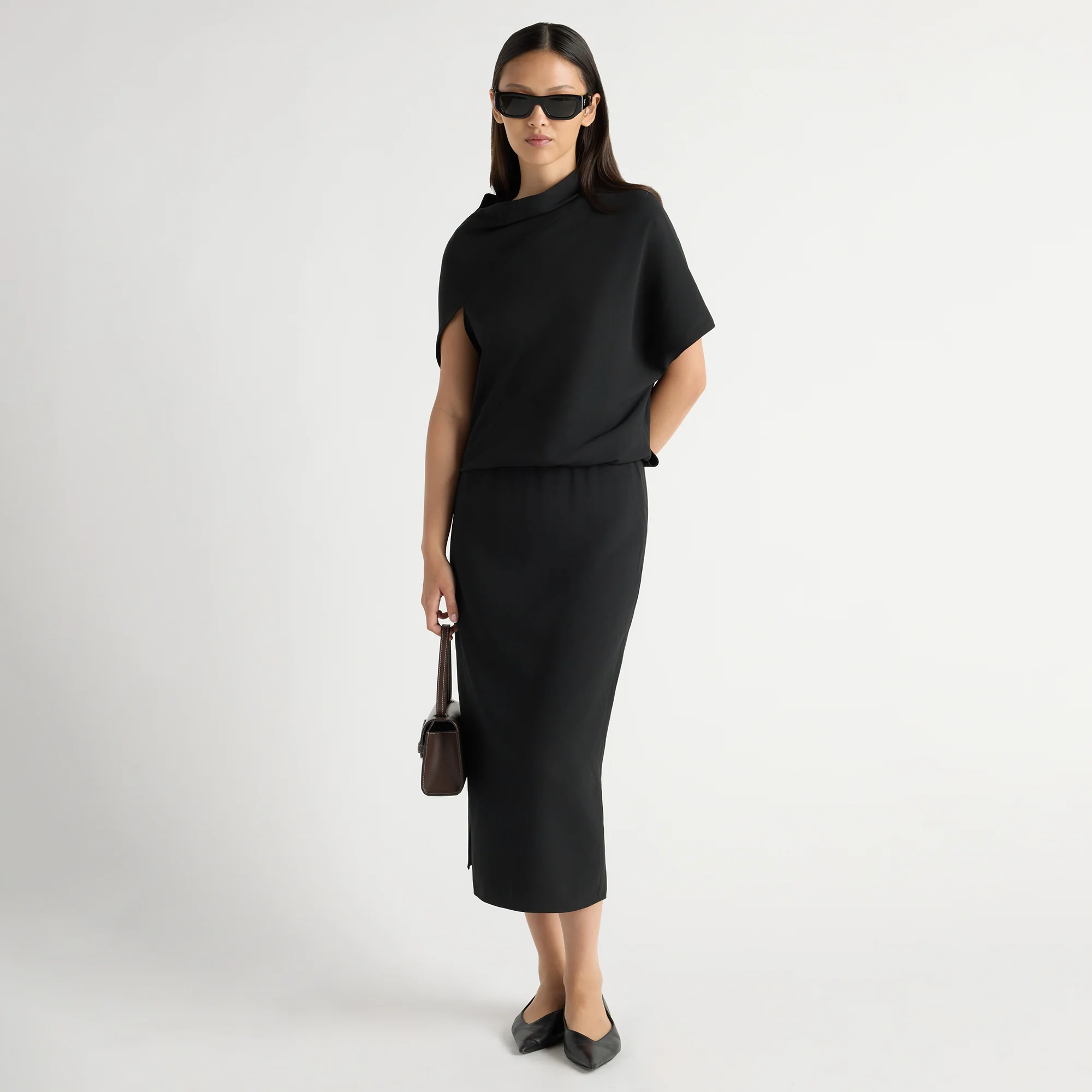 Gitte Asymmetric-Sleeve Dress