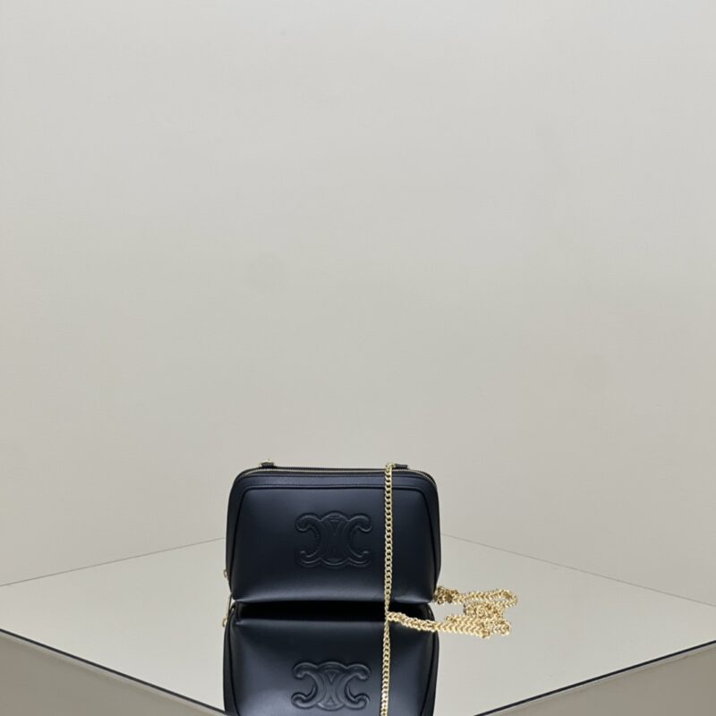 Replica Celine Triomphe Clutch Black