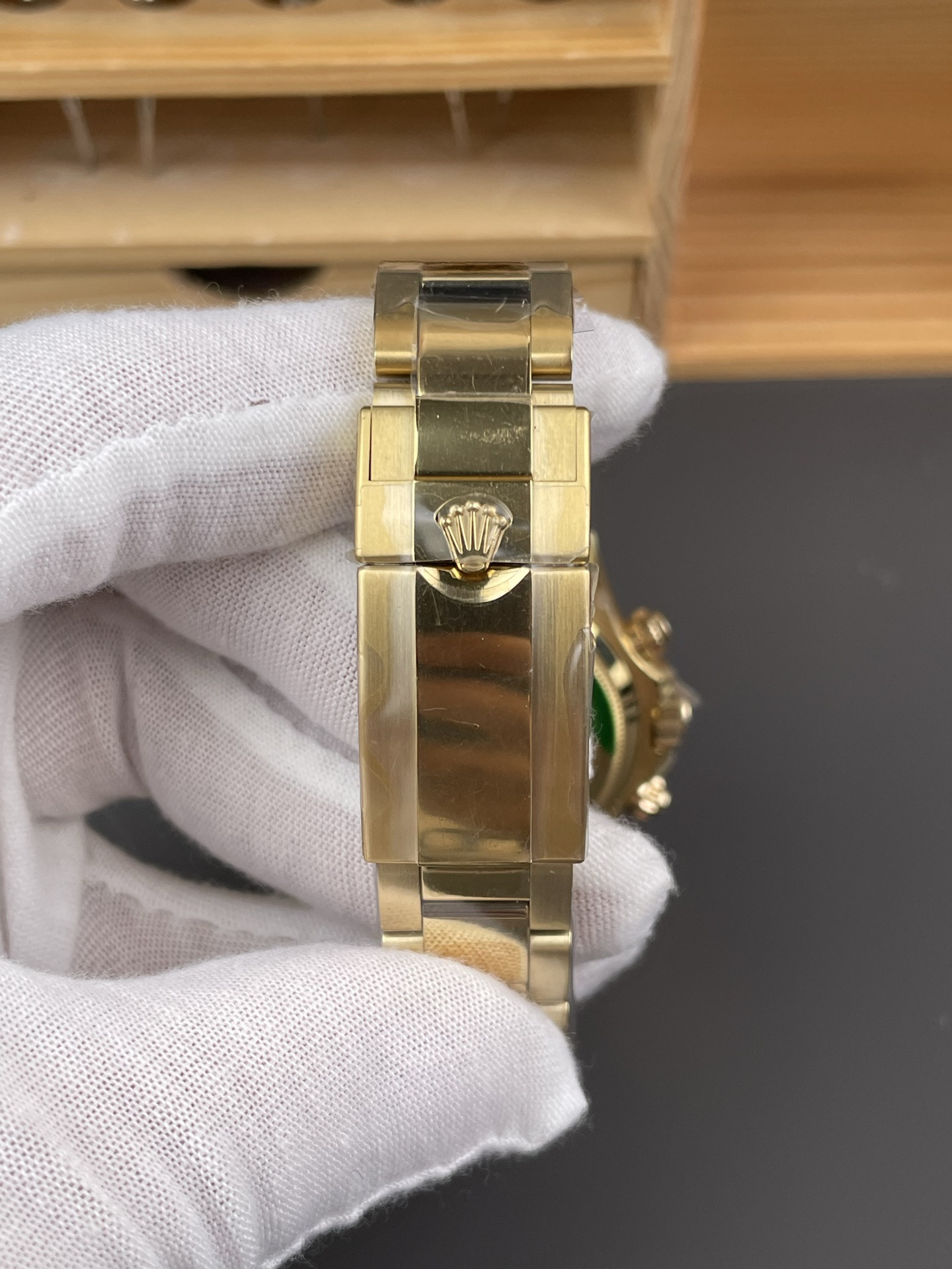 Full Gold Daytona Small Monster