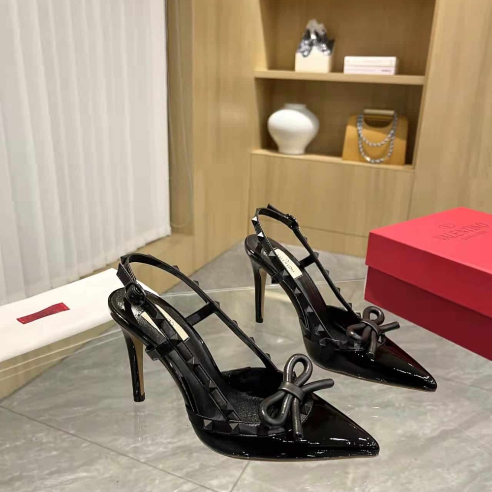 Valentino Rockstud Bow 100 Patent Slingback Pump Black WS0LB8LXH0NO