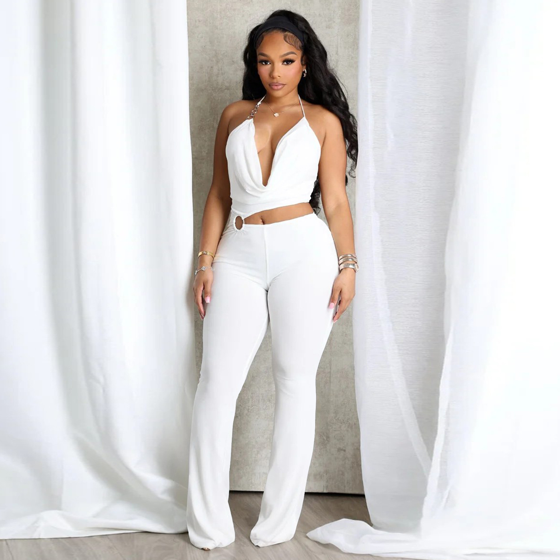 Women’s Circle-Embellished Halter Neck Open-Waist Jumpsuit