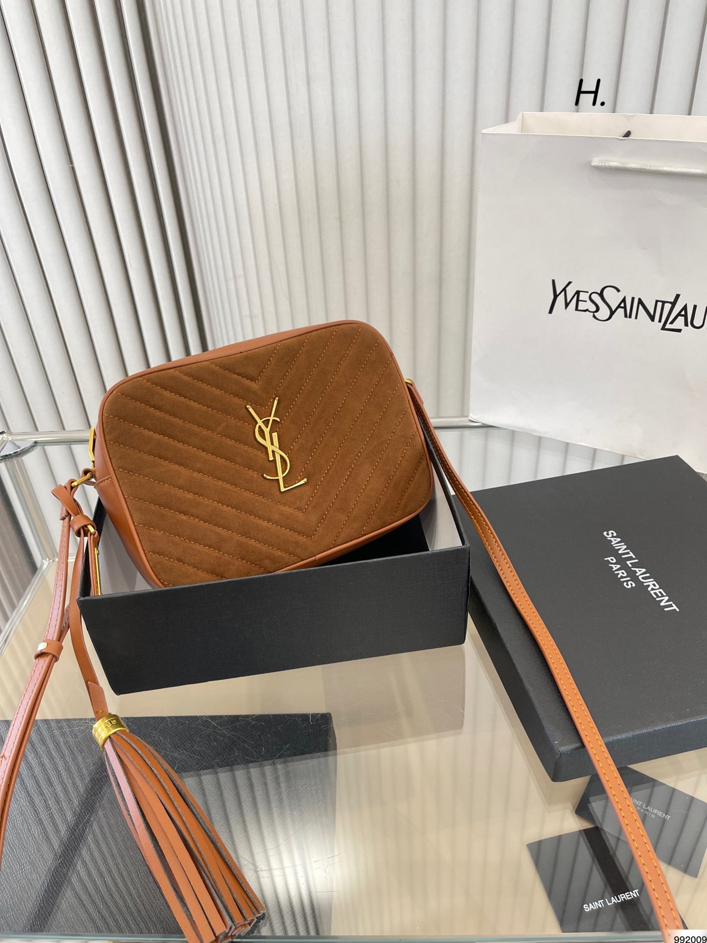 Saint Laurent Lou Camera Bag In Quilted Suede And Smooth Leather 23Cm 7152321S7R77761