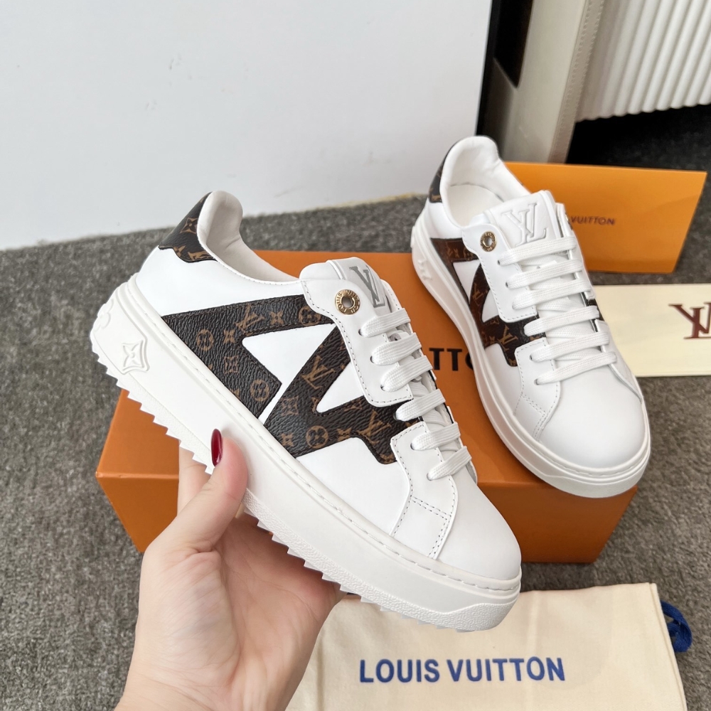 Louis Vuitton Time Out Sneaker Blanc 1aieff