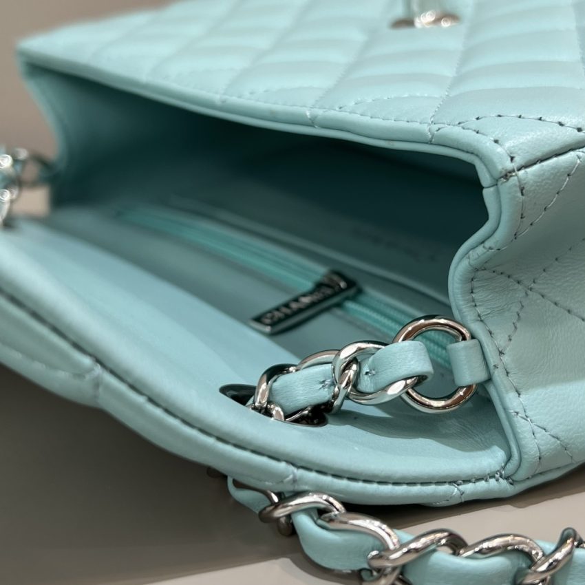 CHANEL Classic Flap 20cm Tiffany