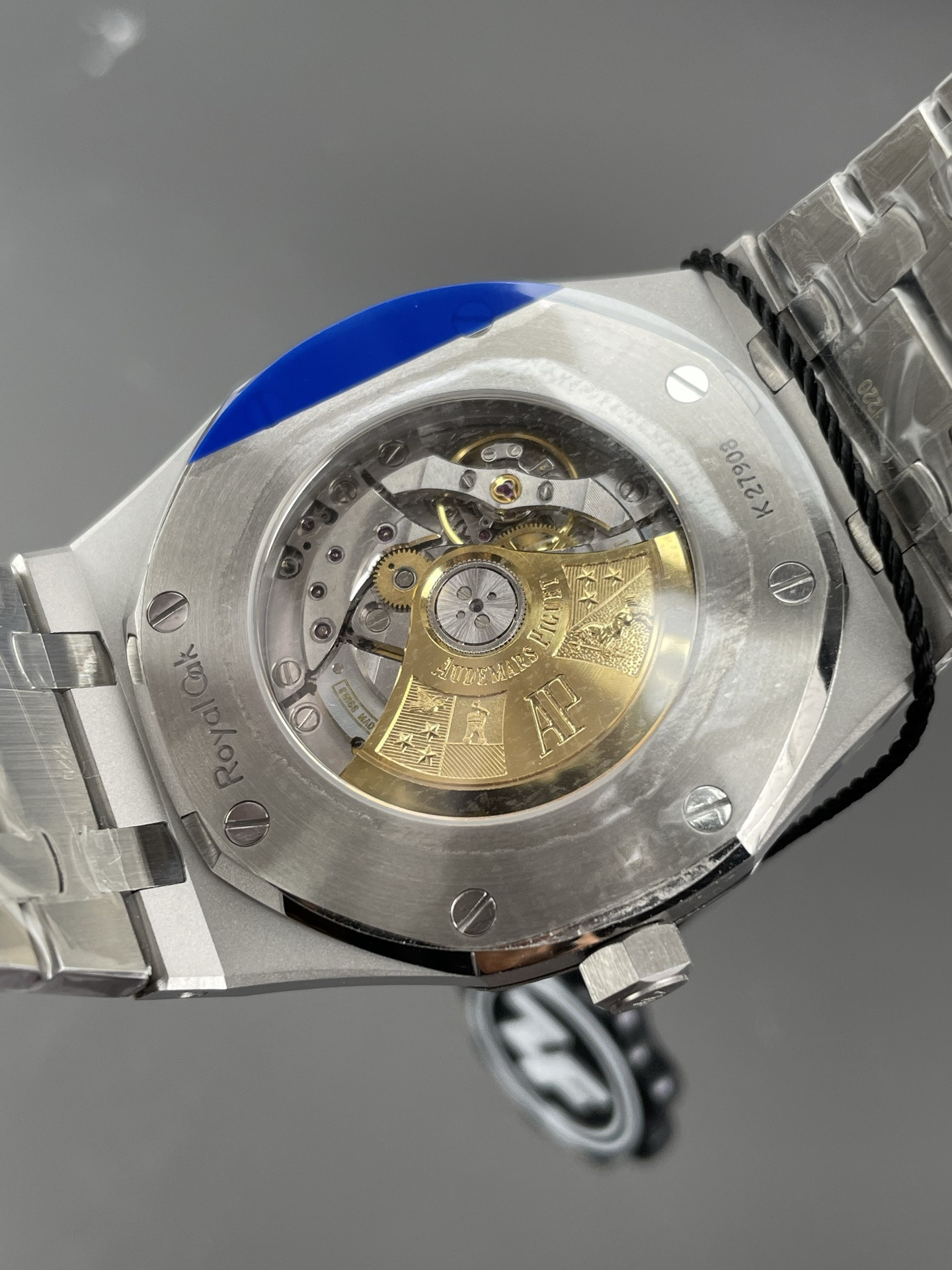 Royal Oak 15400 White Dial