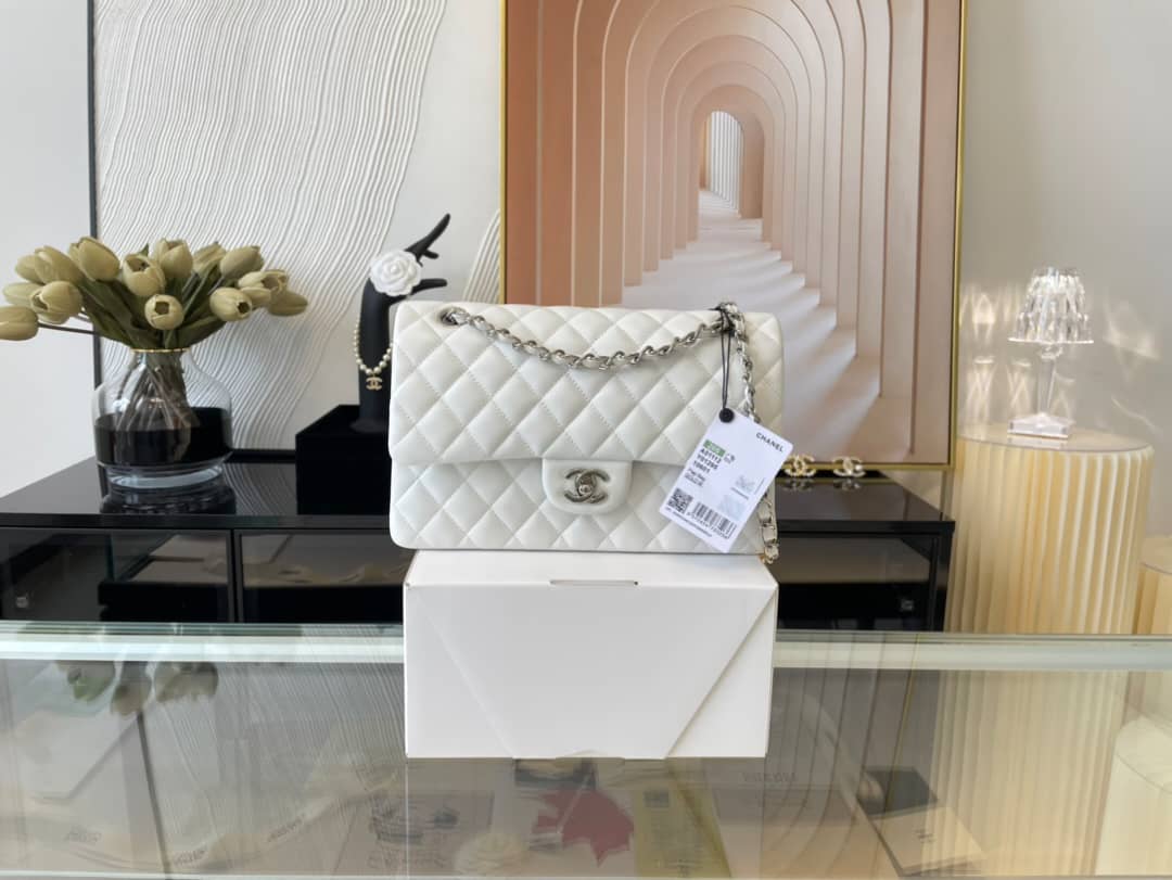 Chanel Classic Double Flap Bag White 25cm