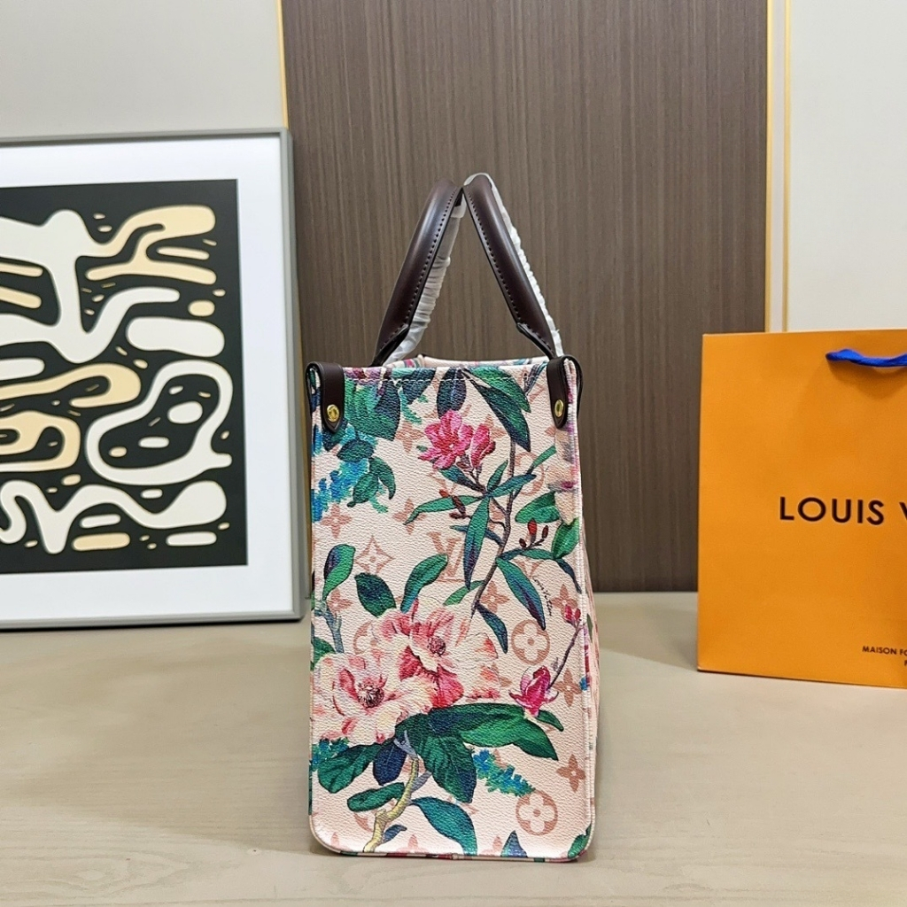 Louis Vuitton Onthego MM Monogram Canvas Dune 32cm