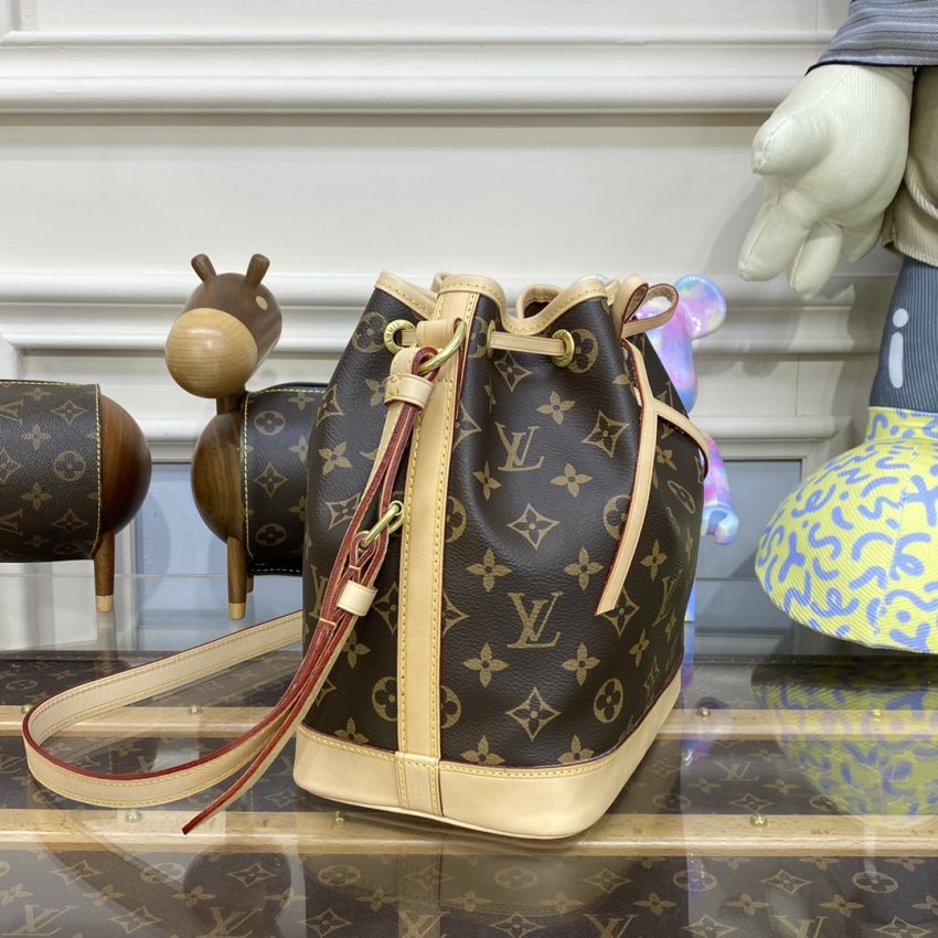 Replica Louis Vuitton Noe Bucket Brown