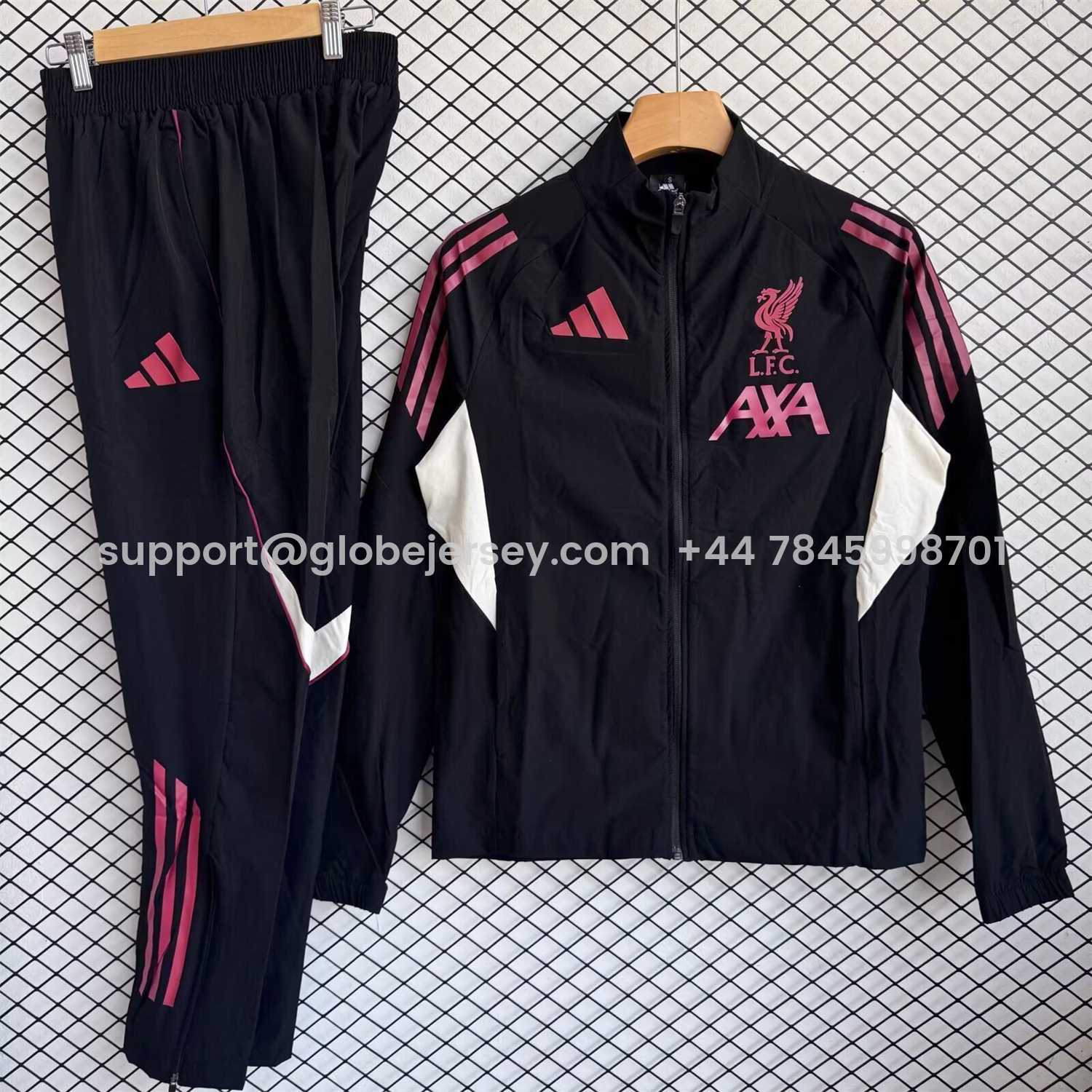 Liver.pool 25-26 Pink Logo Windbreaker Training Set - Black Top and Pants