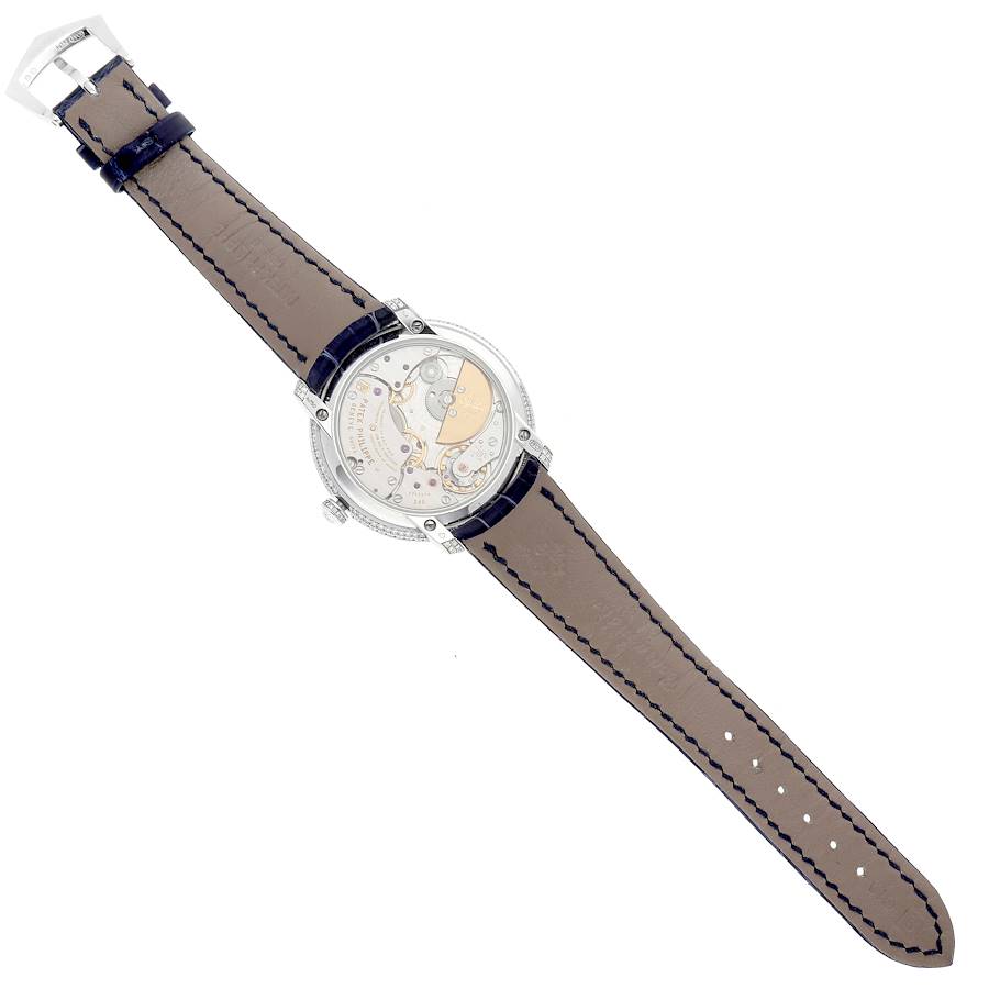 Patek Philippe Calatrava Diamond Ribbon Joaillerie 36.5mm Reference : 4978/400G-001