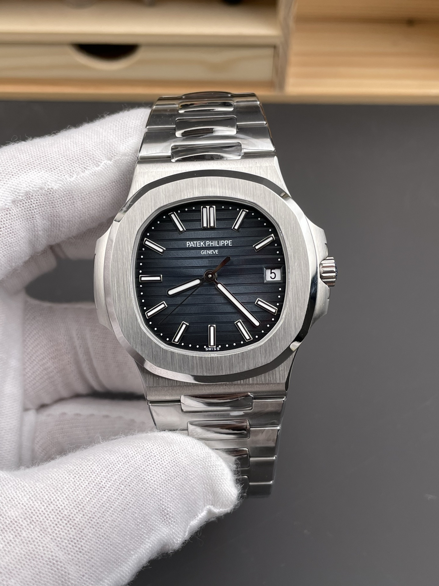 Nautilus 5711 Blue Dial