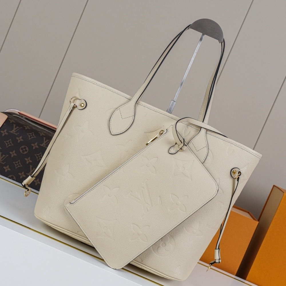 Louis Vuitton Neverfull MM Crème Beige 31Cm M46676