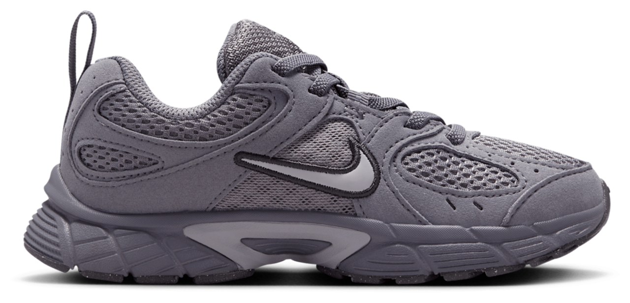 Nike V5 RNR Suede