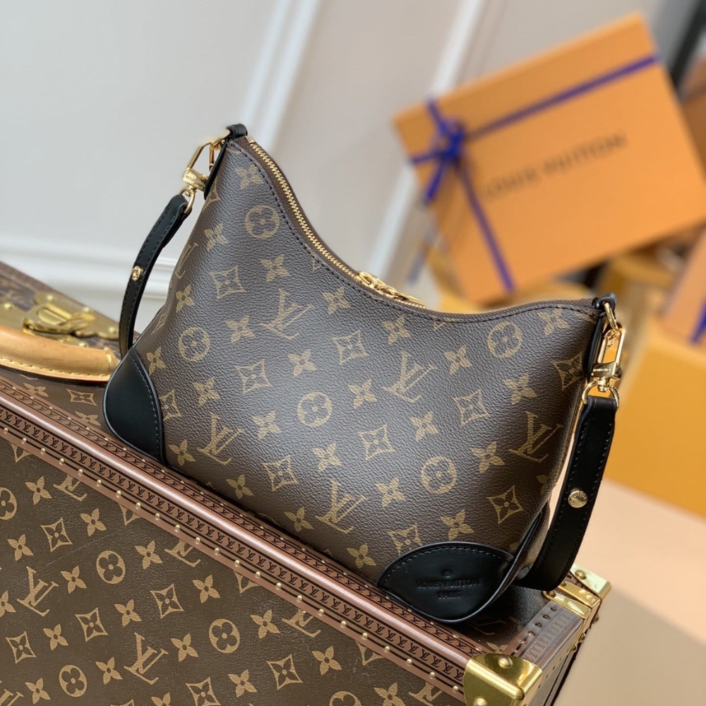 Louis Vuitton Boulogne PM Monogram Black 26Cm M45831