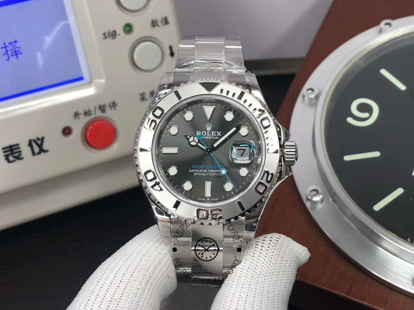 Rolex Yacht-Master 126622-0001 Platinum Bezel Dark Rhodium Grey Dial 40MM Mens Replica Watch