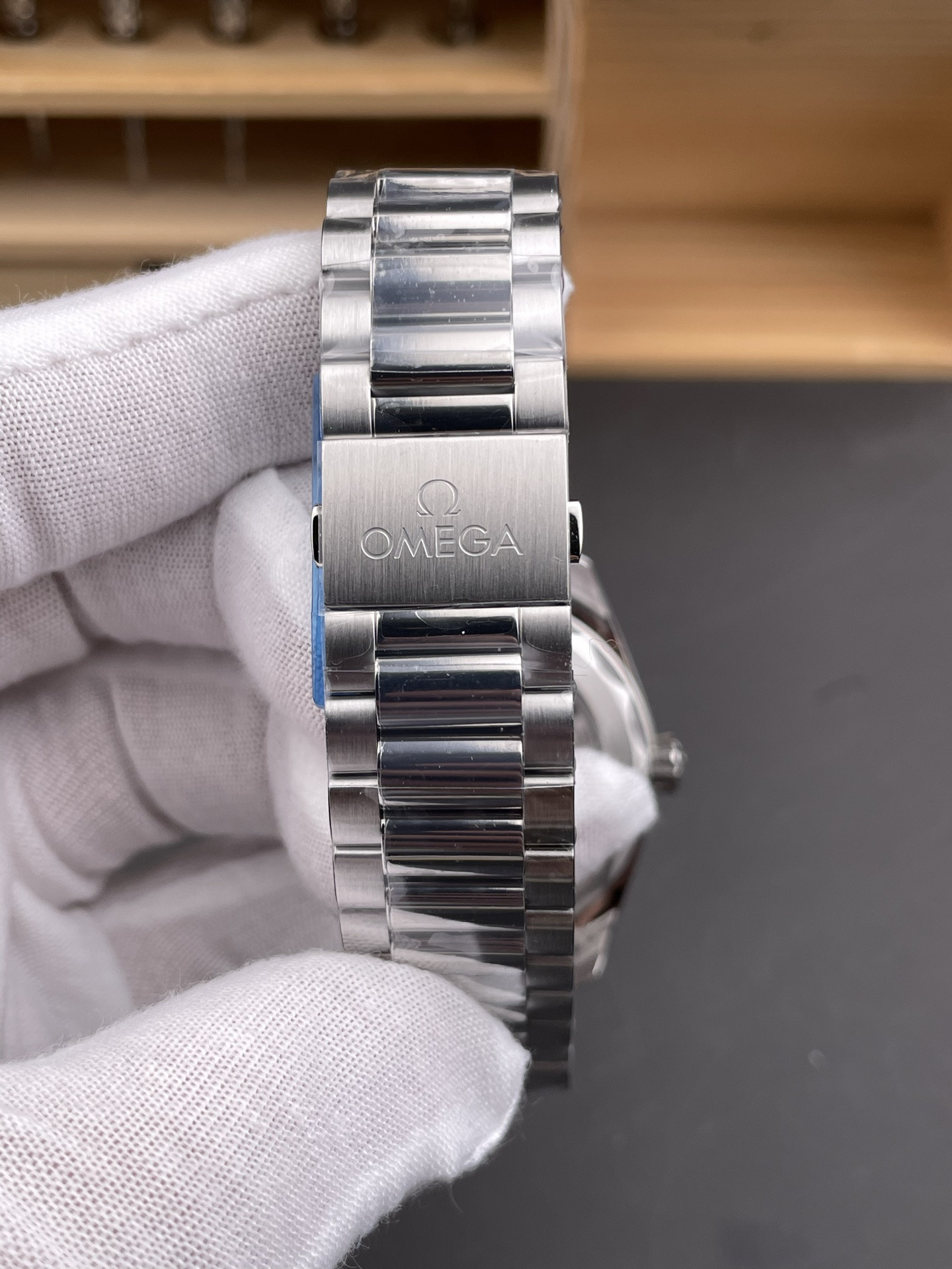 Seamaster 150, Black MOP Dial 38mm