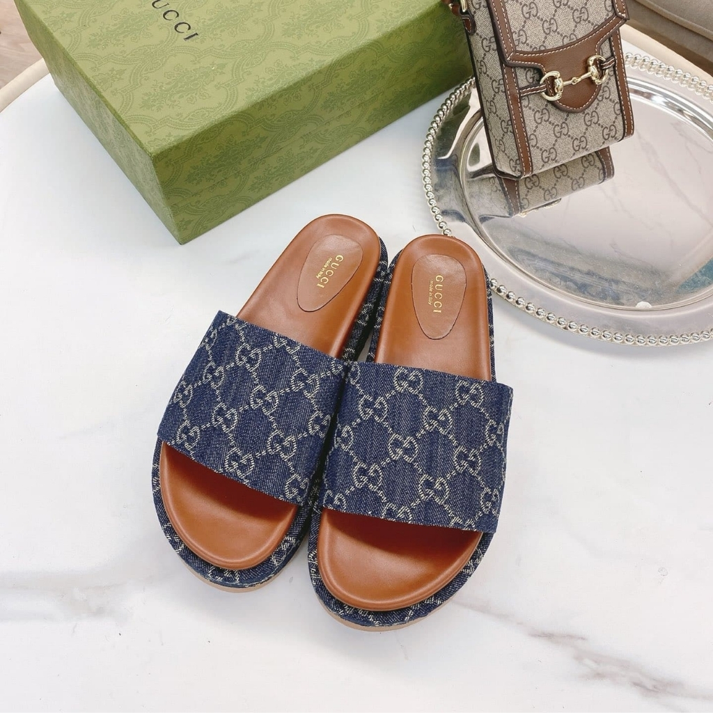 Gucci Women’s Platform Slide Sandal GG Denim Blue ‎623212 2KQ00 4402