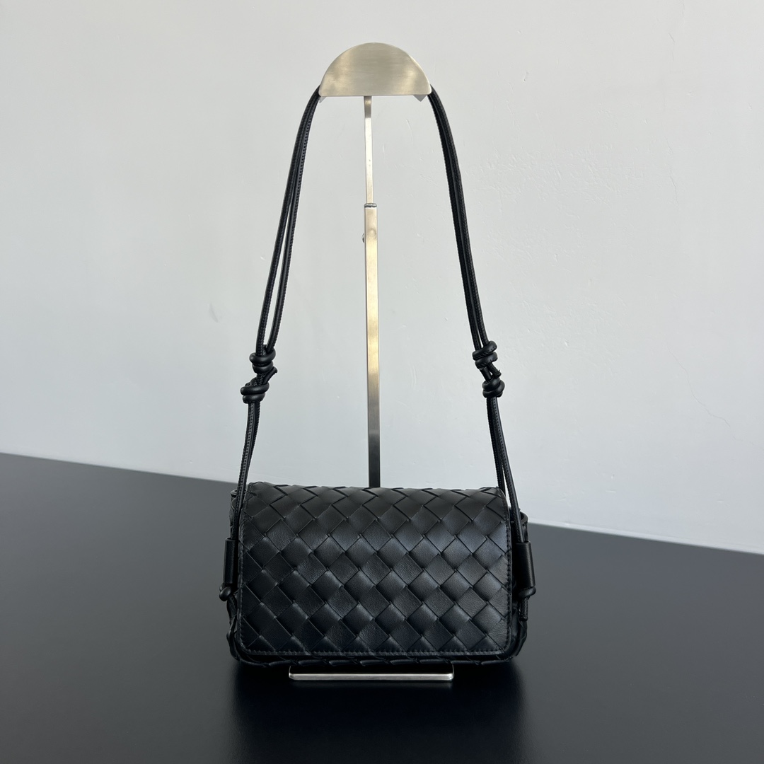 Bottega Veneta Notturno Replica