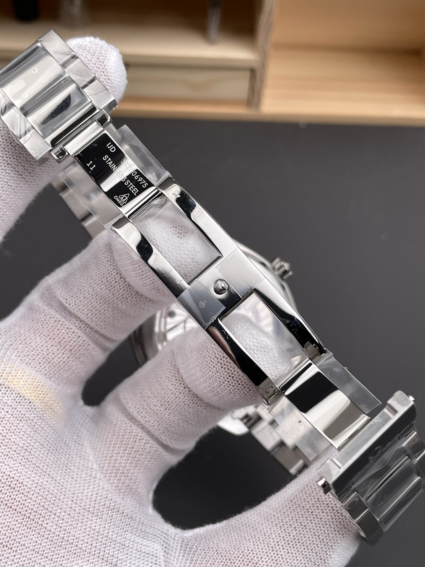 Seamaster 150, Teak Black Dial