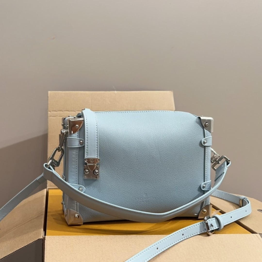 Louis Vuitton Side Trunk MM Grained Calf Leather Bleu Olympe 23Cm M25067