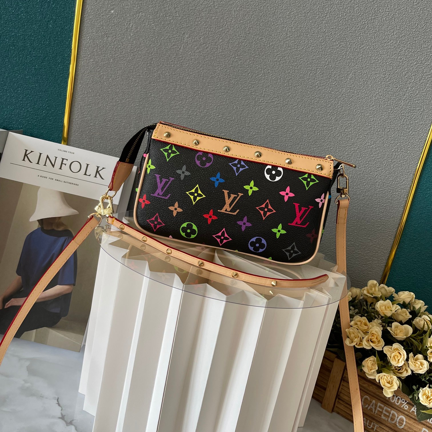 Louis Vuitton Pochette Accessoires Monogram Multicolore Black 22Cm
