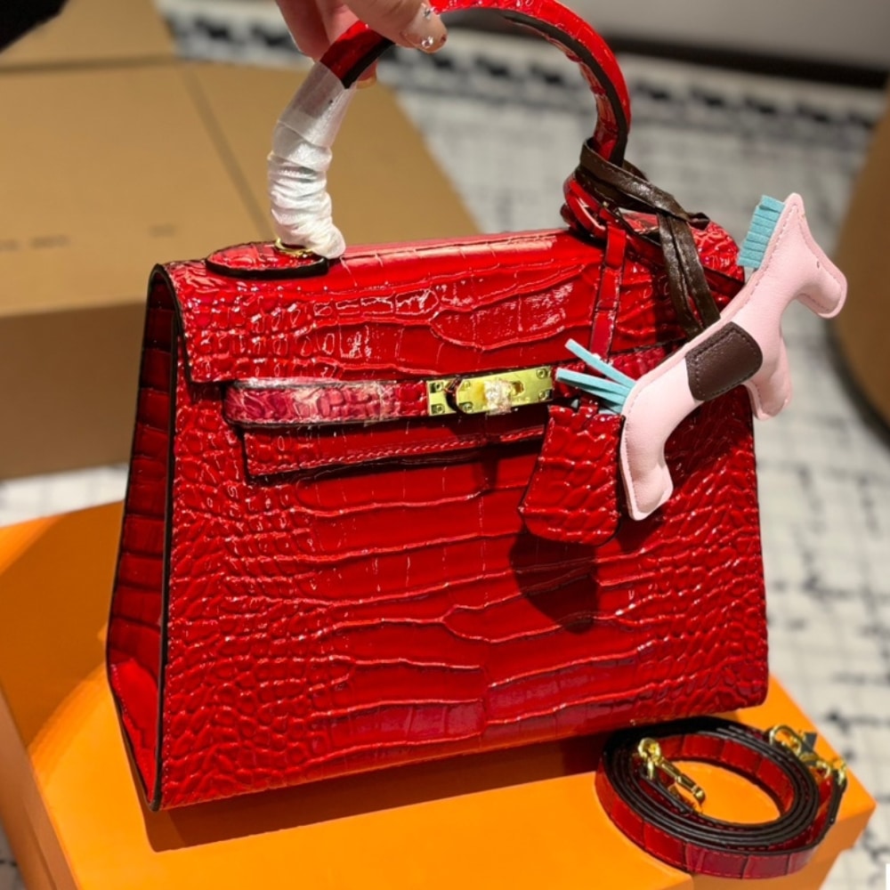 Hermès Kelly 25 Alligator Red 25Cm