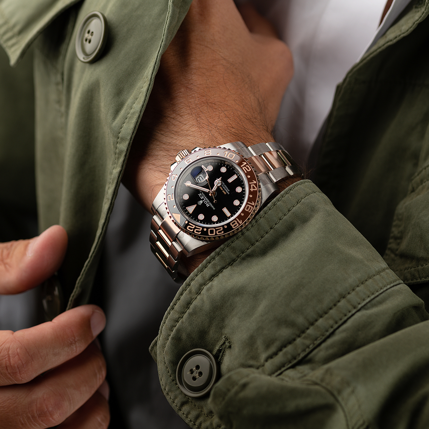 Rolex GMT-Master II Root Beer Two Tone Black Dial Ref 126711chnr-0002