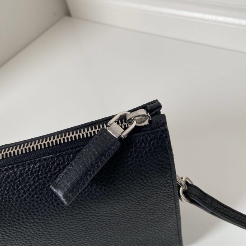 Replica Prada Saffiano Pouch
