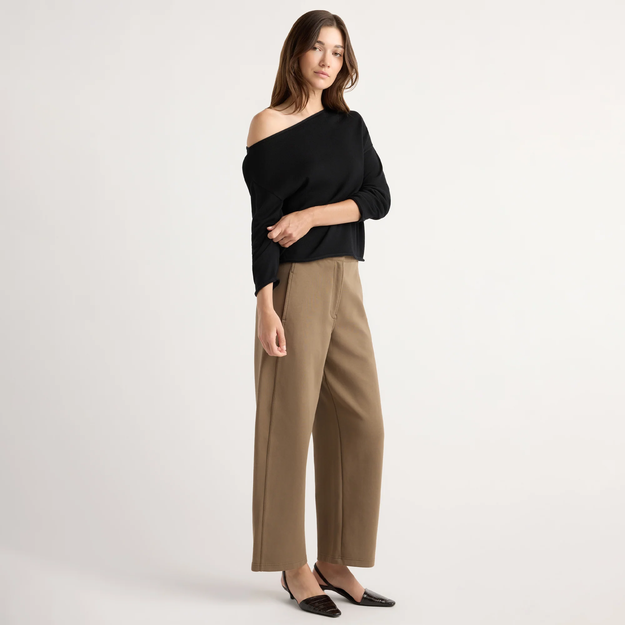 Chase Stretch-Waist Scuba Barrel-Leg Pant