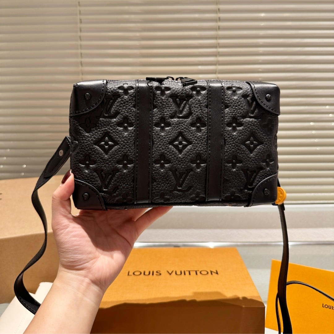 Louis Vuitton Soft Trunk Wallet Monogram Taurillon Leather Black 23Cm M80224