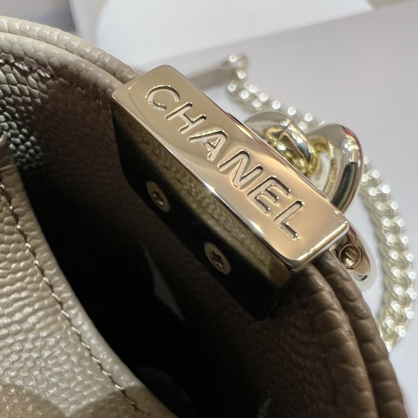 CHANEL Le Boy Milk Tea