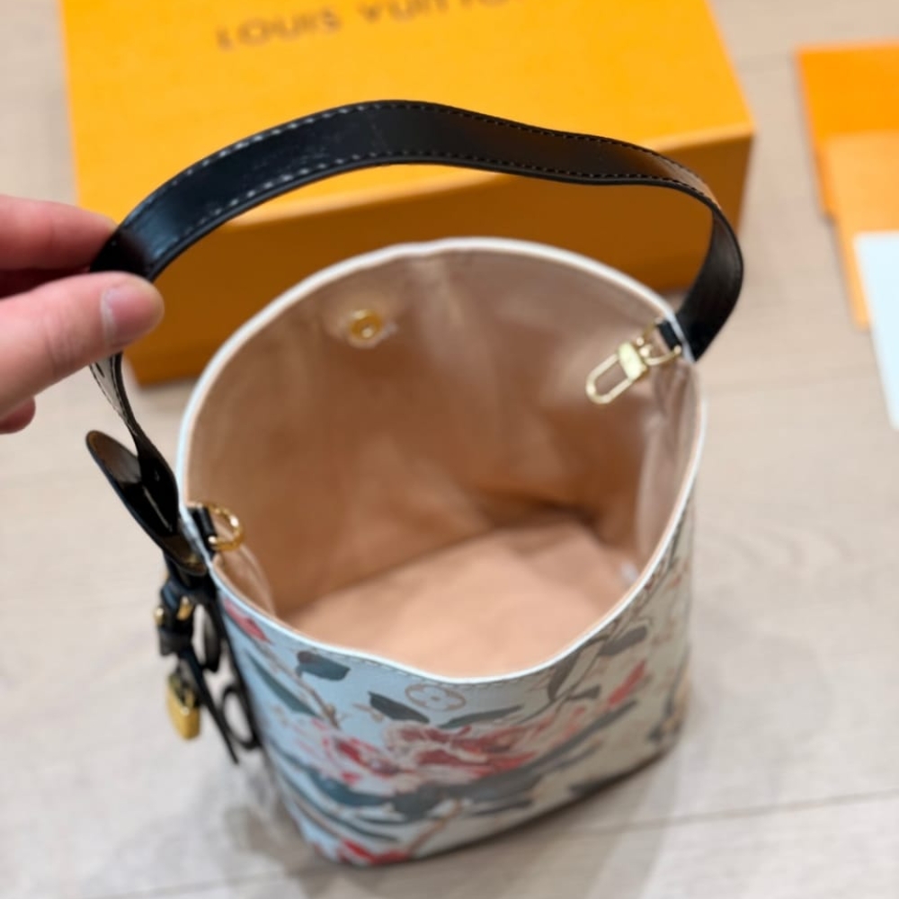 Louis Vuitton All In BB Monogram Canvas Dune 18cm M29067