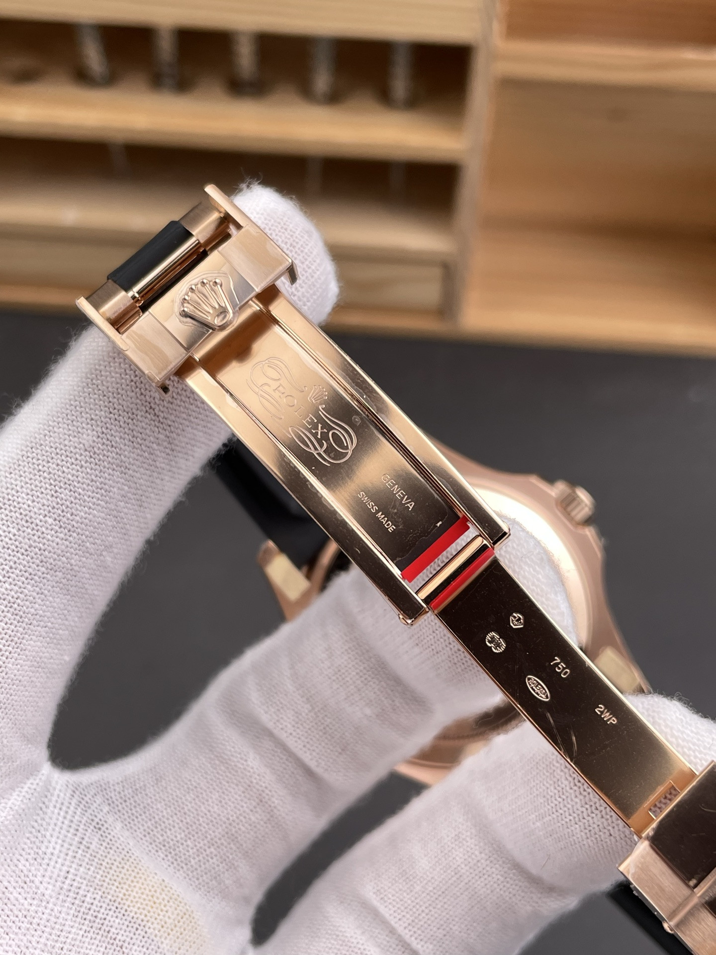 Rose Gold Yacht-Master VS Factory