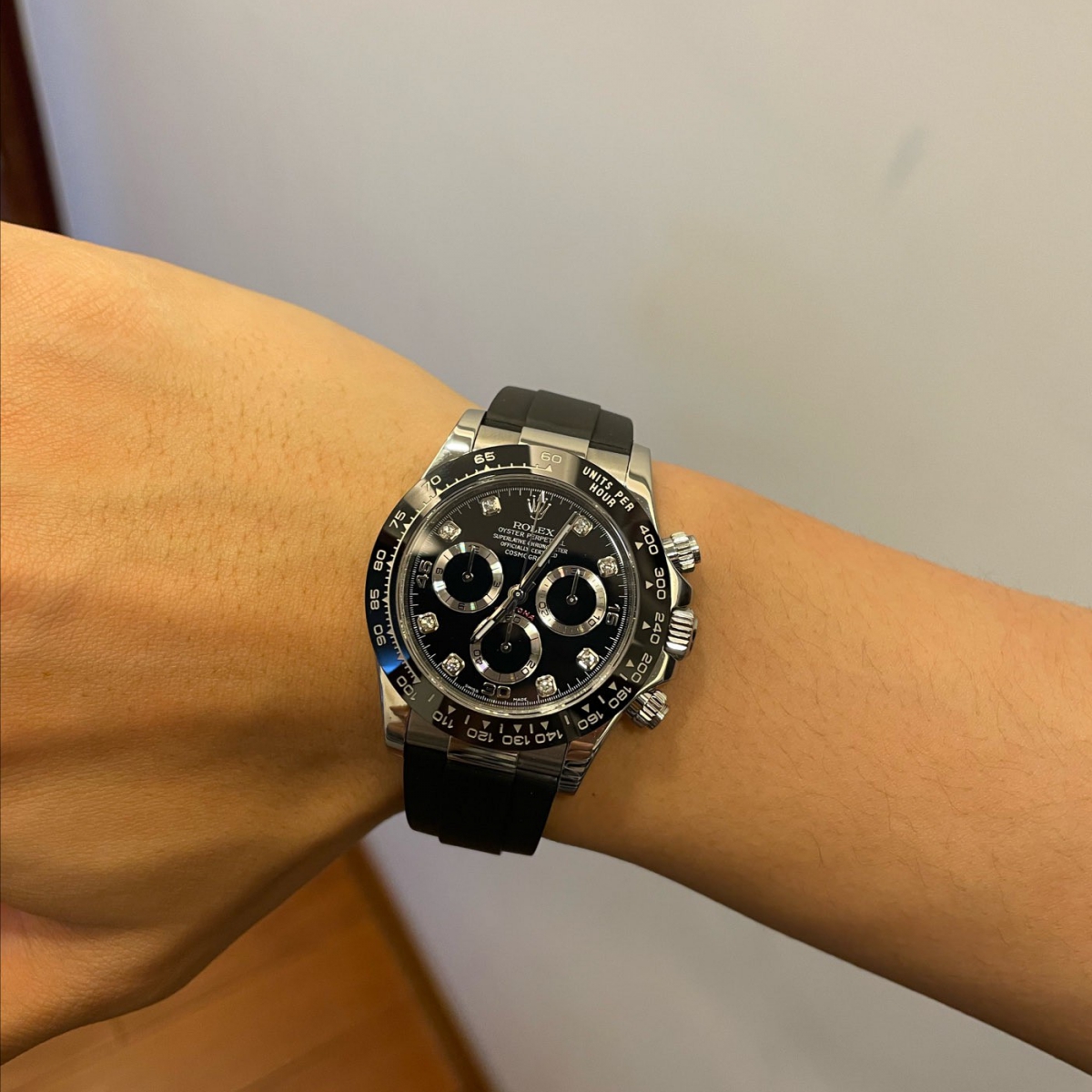 Rolex Daytona White Gold Black Dial Oysterflex Strap 116519LN-0025 Unworn