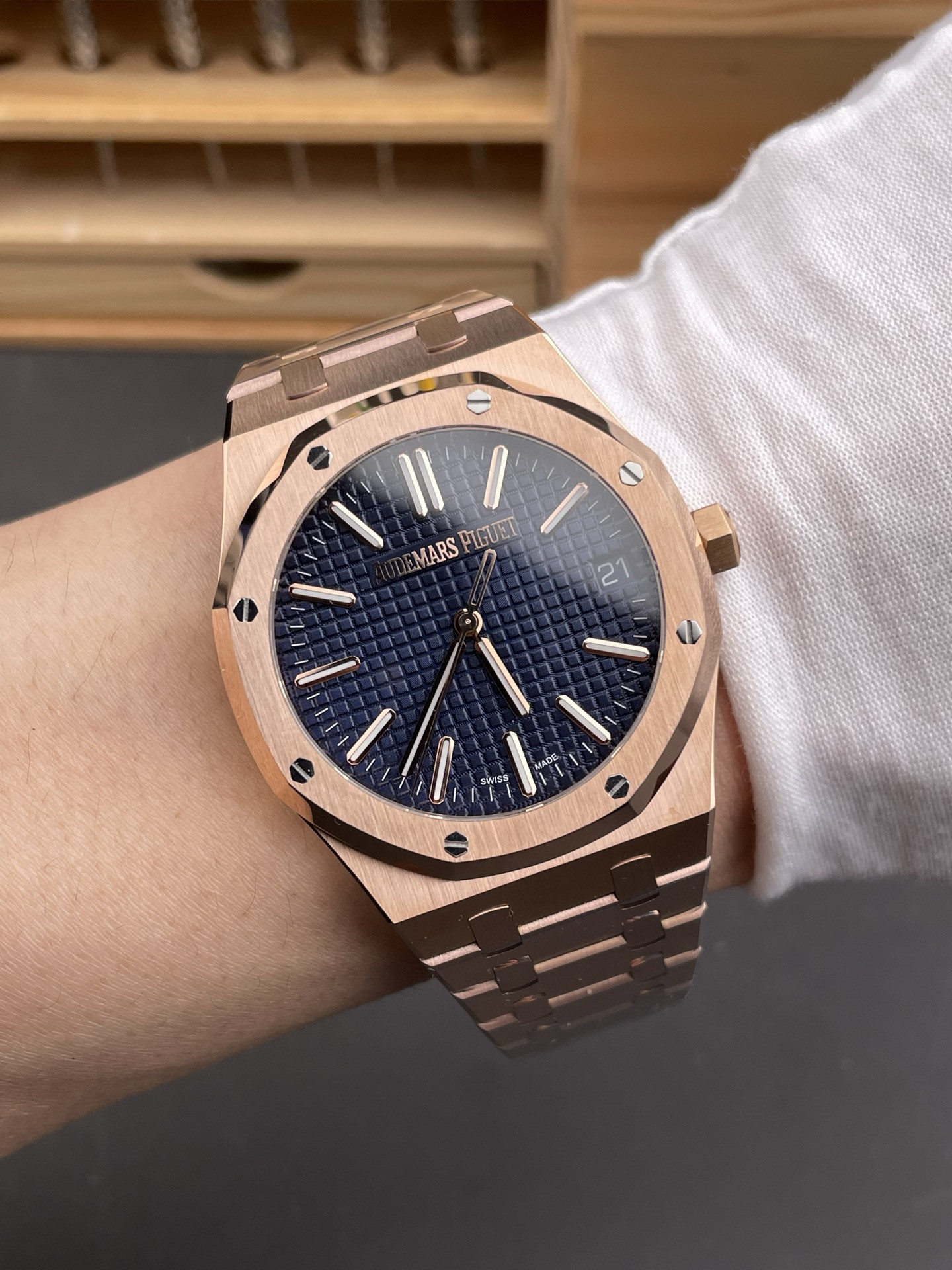 Royal Oak 15510 Rose Gold Blue Dial