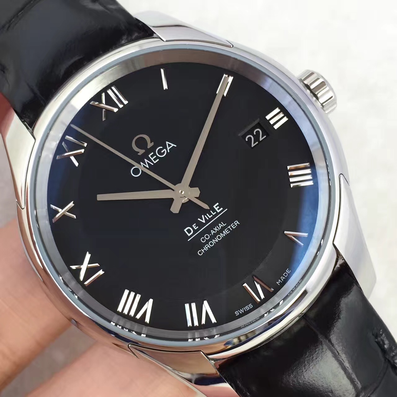 Omega De Ville 41 mm, steel on leather strap 431.13.41.21.01.001