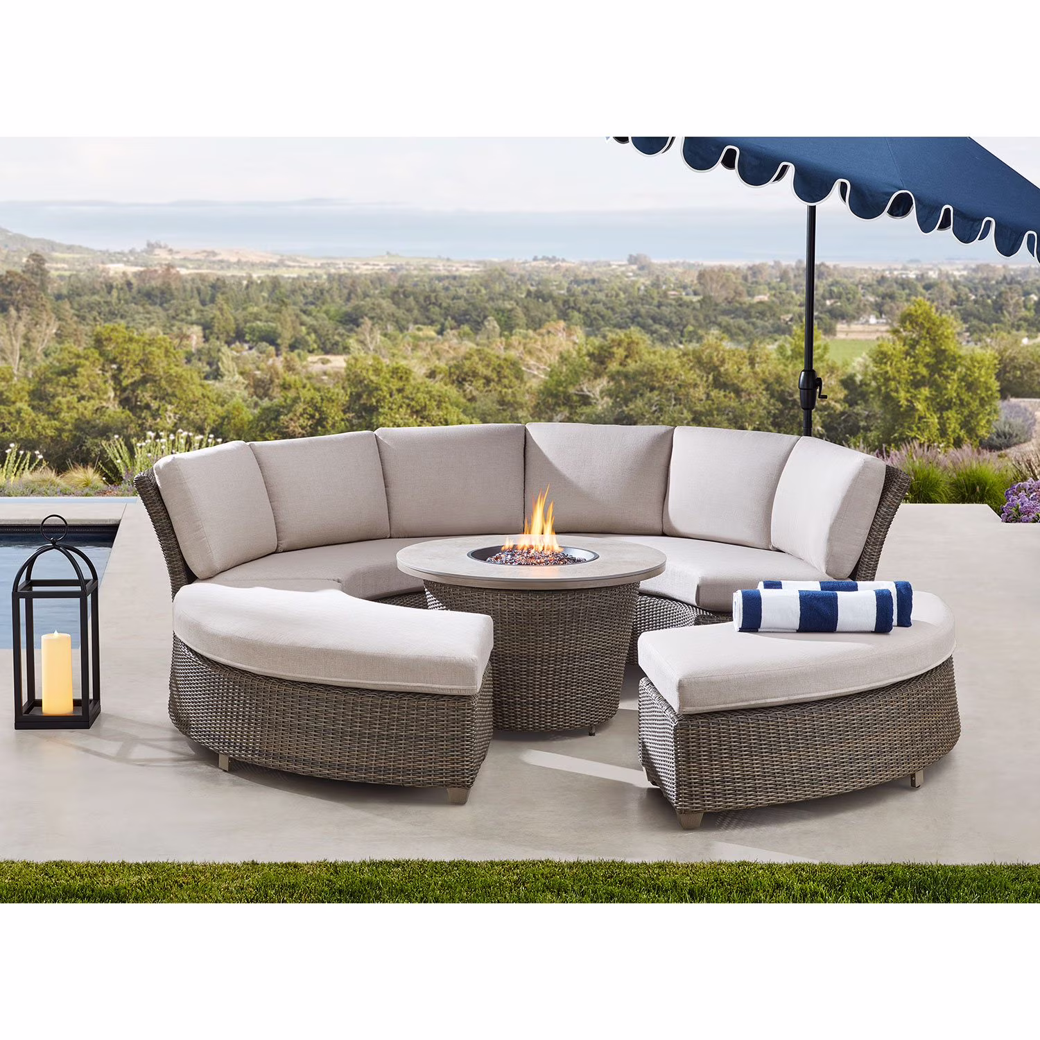Hampton Sectional Fire Set with Sunbrella Fabric, 5pc