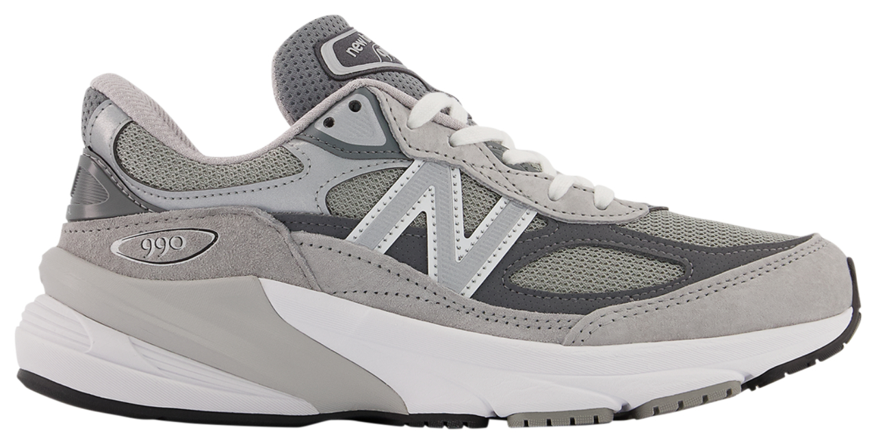 New Balance 990 V6
