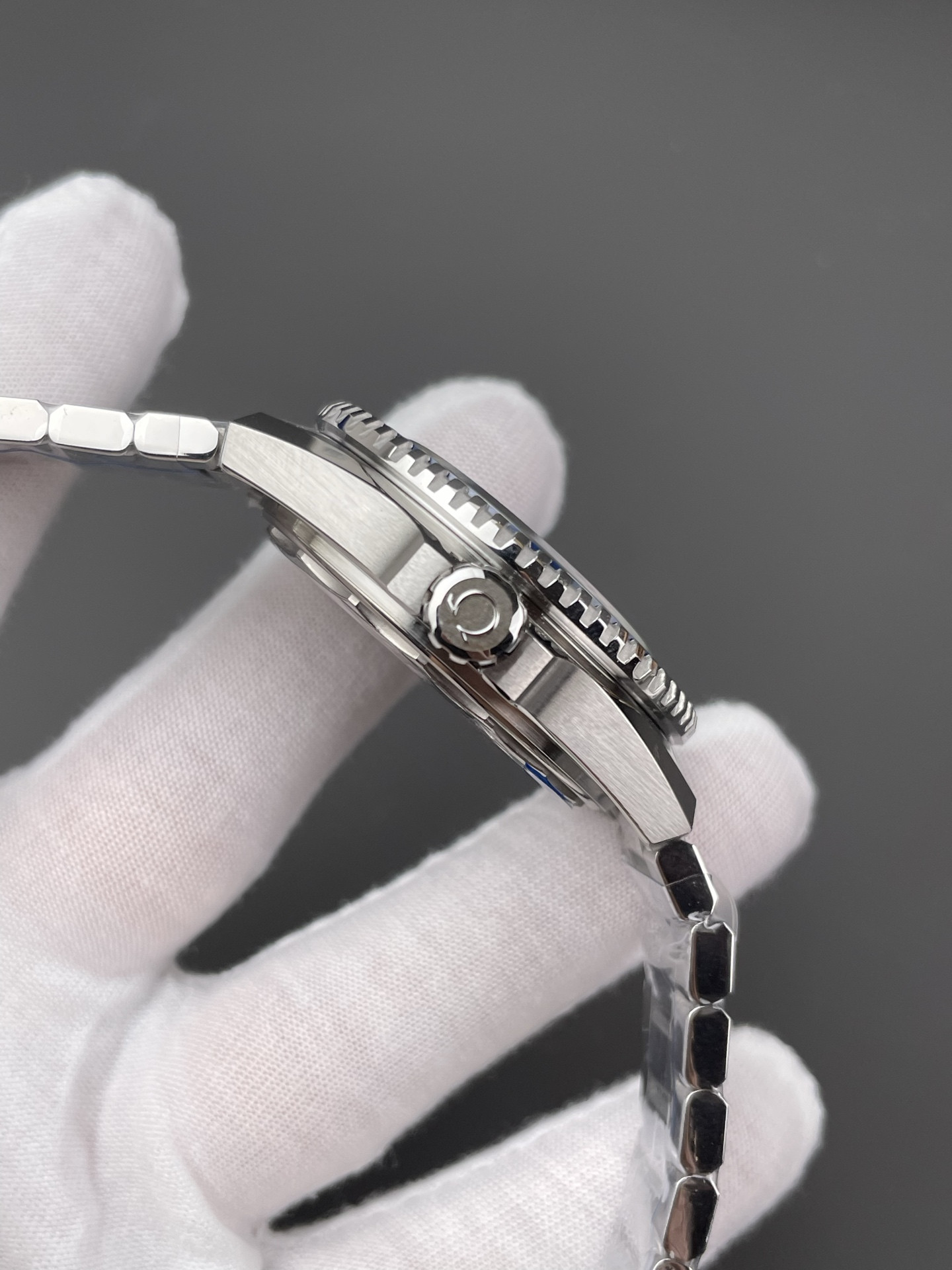 Ocean Universe Seamaster 600M