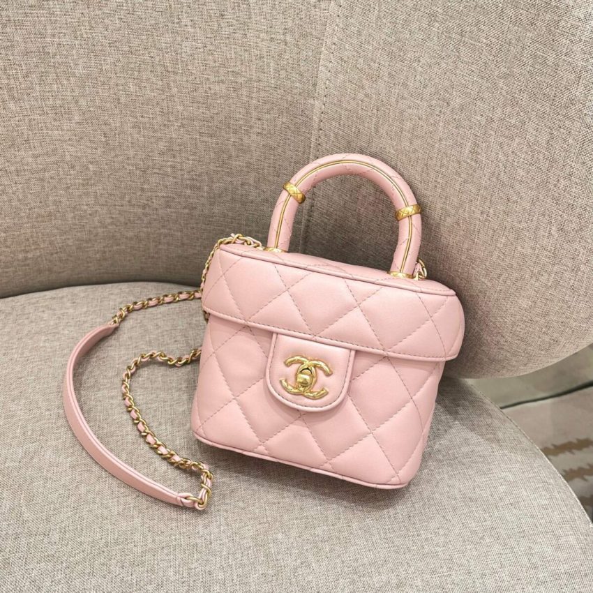 CHANEL Tweed Handle Crush Small Pink